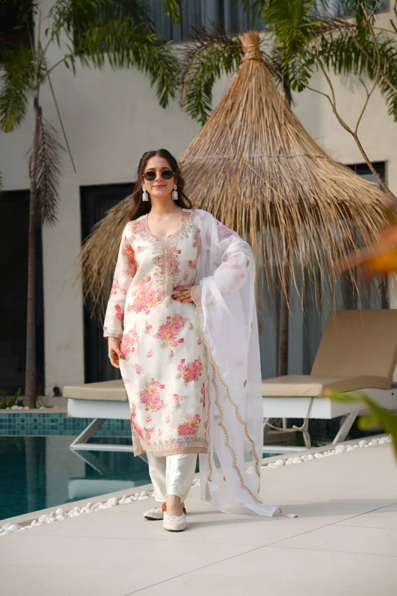 Gorgeous 3 piece heavy work kurta set.